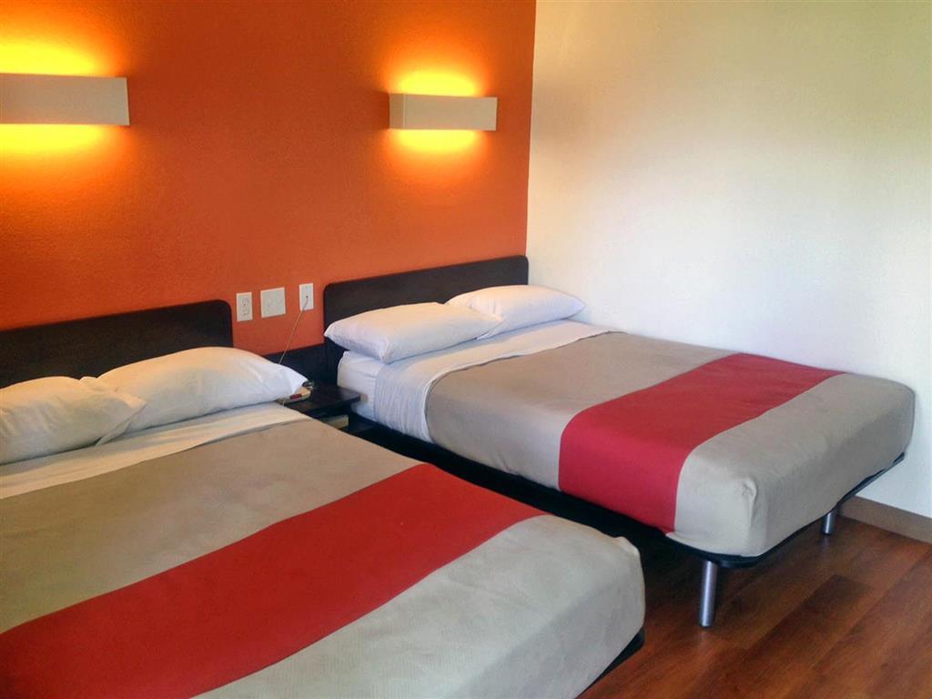 Motel 6-Conroe, TX Kamer foto