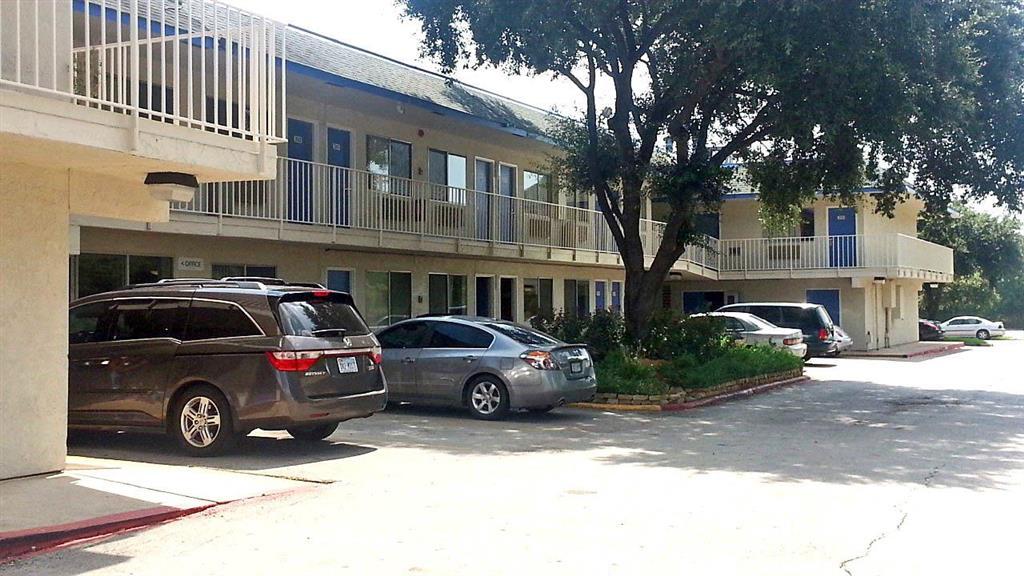 Motel 6-Conroe, TX Buitenkant foto