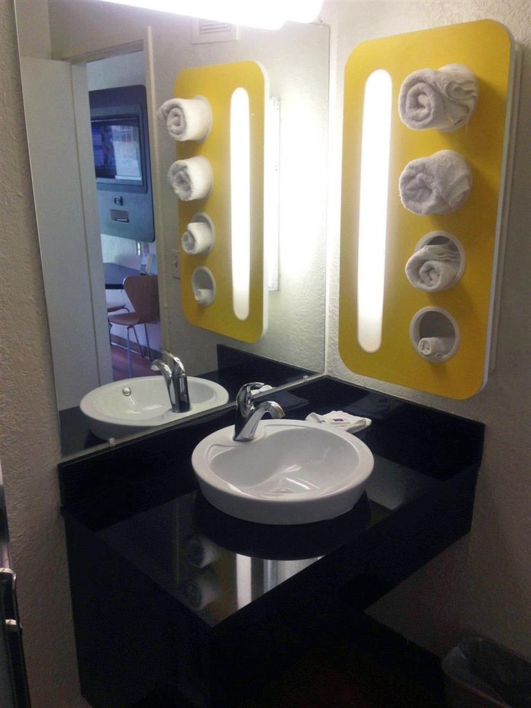 Motel 6-Conroe, TX Kamer foto